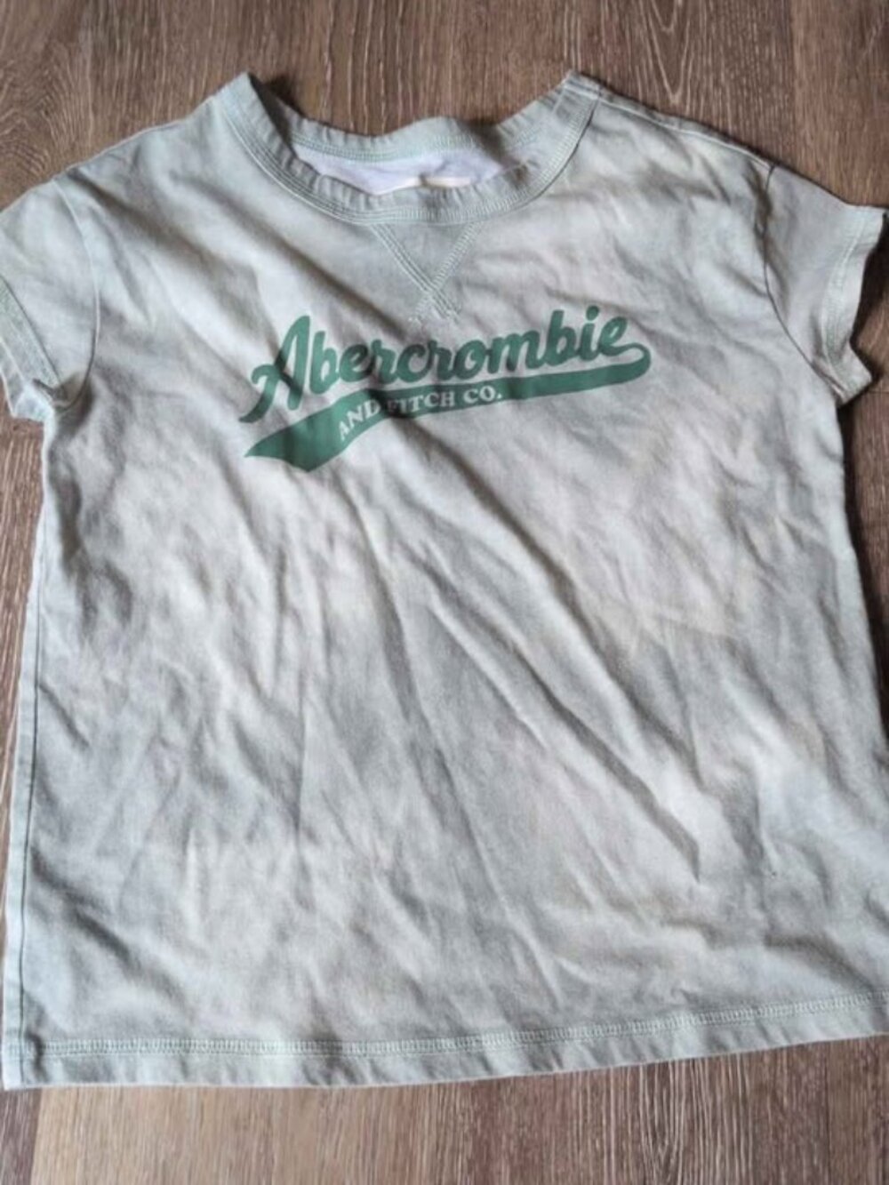 Abercrombie Kids Graphic T-Shirt 7/8 girls